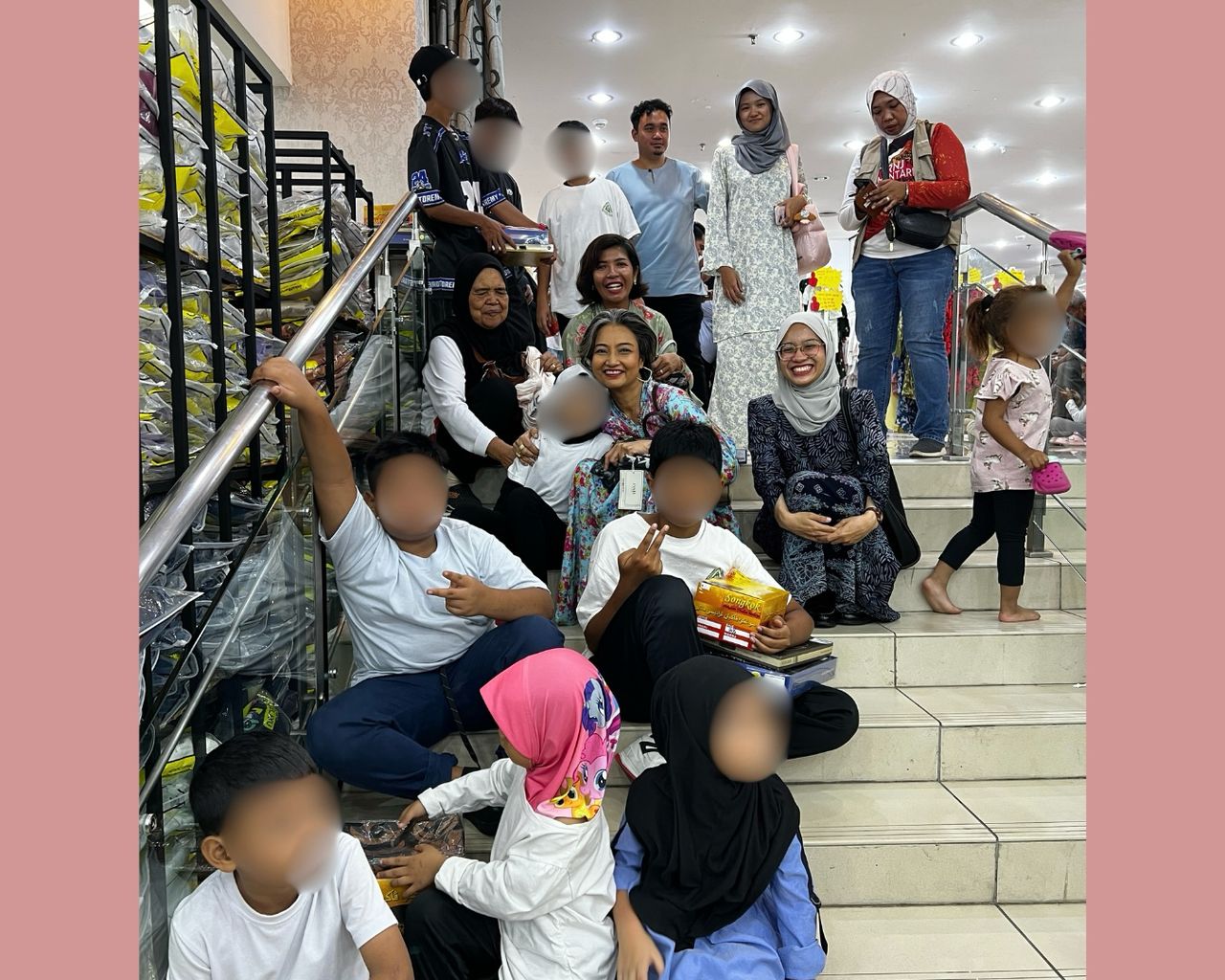Image from Majlis Iftar and Baju Raya Shopping with the orphanage at Persatuan Kami Prihatin Anak Yatim dan Miskin